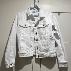 zara white denim raw edge jean jacket